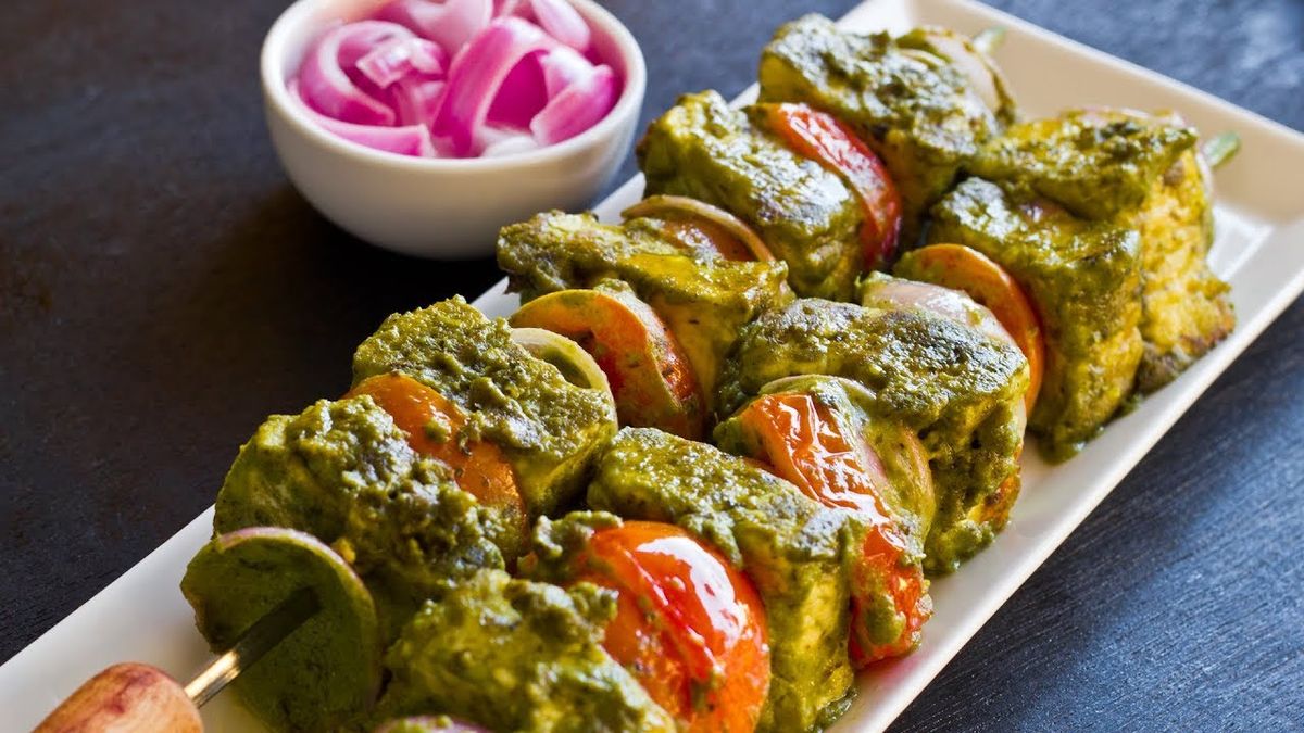Podina Paneer Tikka (8 pcs)